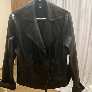 Ladies lightweight leather jacket